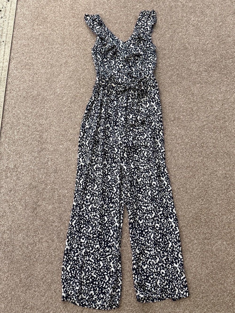 Women’s Jumpsuit - Like New